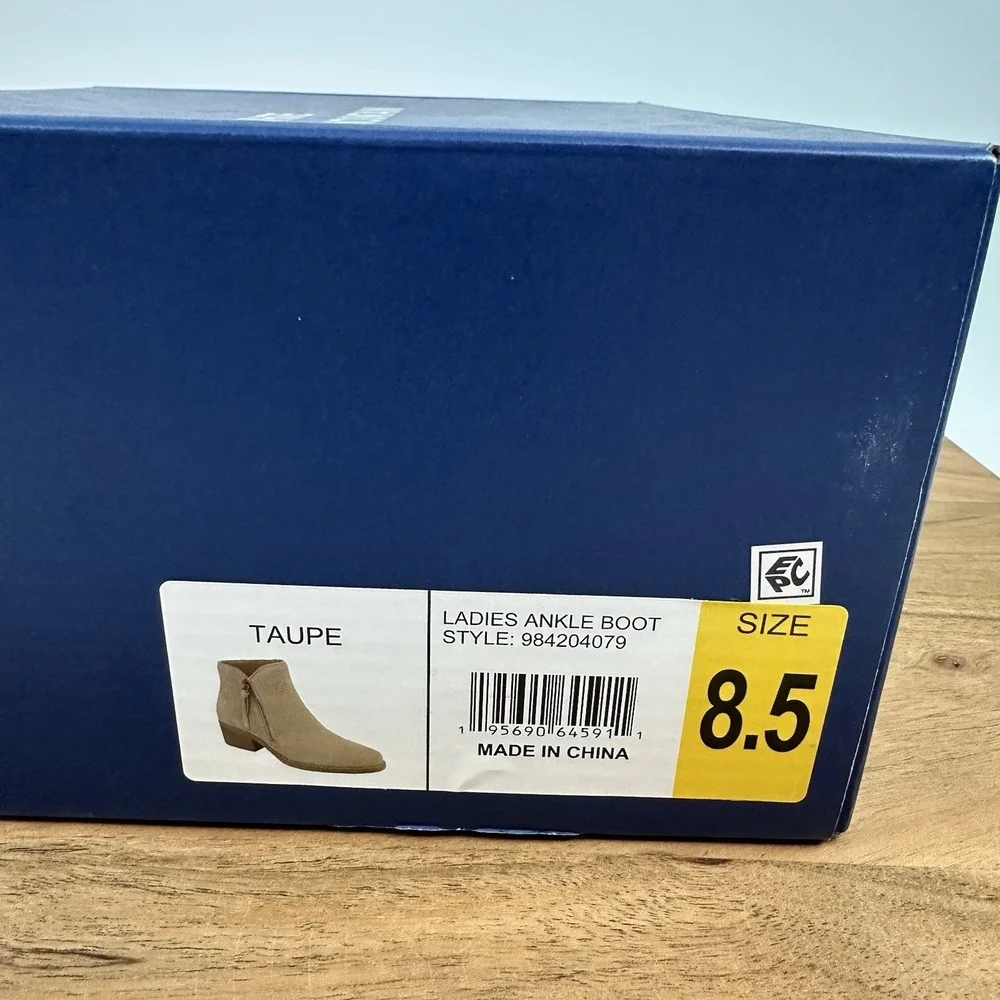 New White Mountain Taupe‎ 984204079 Genuine Leather Ankle Boot Shoes Size 8.5